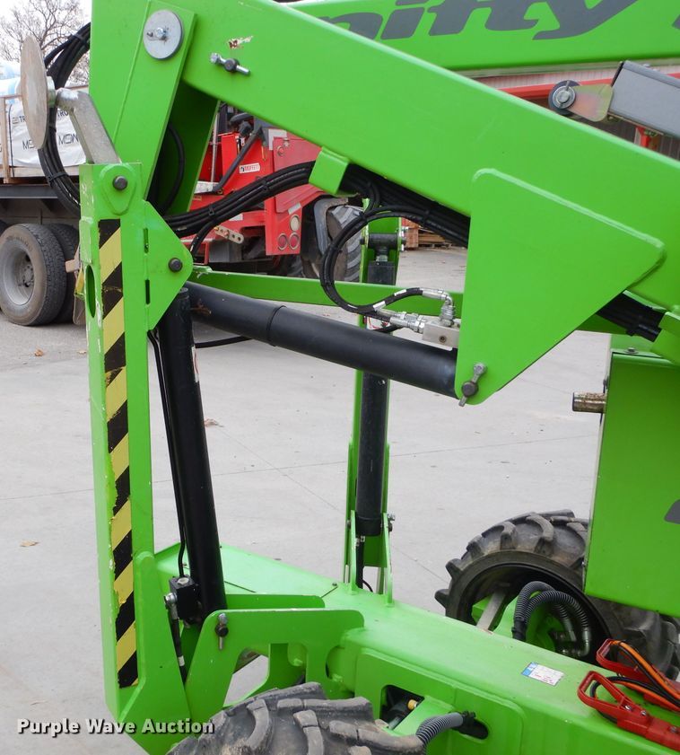 image for item FA9904 Nifty Lift SD34T boom lift