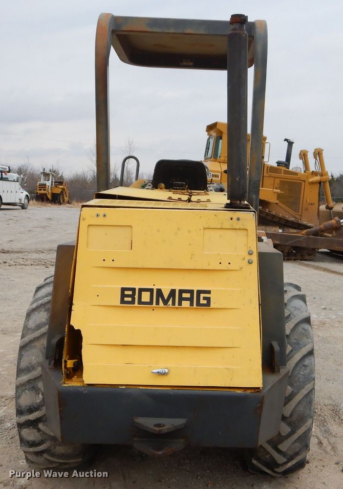 image for item FA9906 2000 Bomag BW172PDB-2 single drum vibratory roller