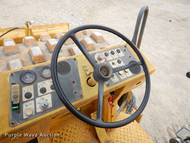 image for item FA9906 2000 Bomag BW172PDB-2 single drum vibratory roller