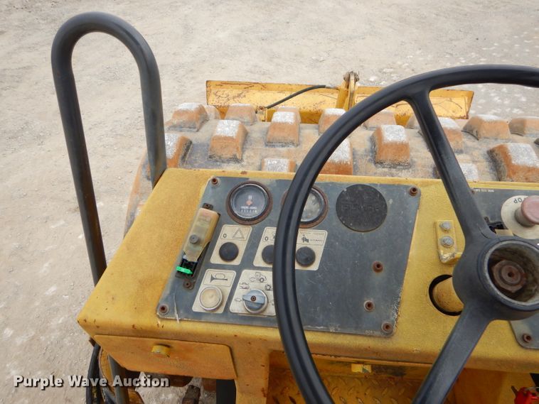 image for item FA9906 2000 Bomag BW172PDB-2 single drum vibratory roller