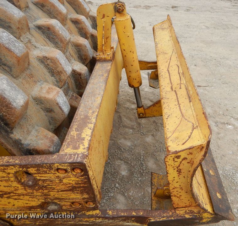 image for item FA9906 2000 Bomag BW172PDB-2 single drum vibratory roller