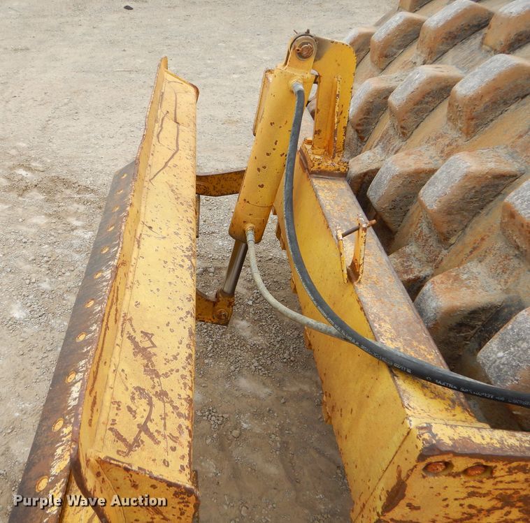 image for item FA9906 2000 Bomag BW172PDB-2 single drum vibratory roller