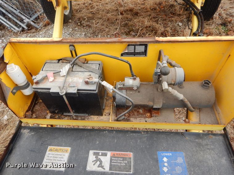 image for item FI9747 2003 Agri Drain Maxi Stringer reel trailer