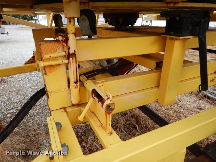 image for item FI9747 2003 Agri Drain Maxi Stringer reel trailer