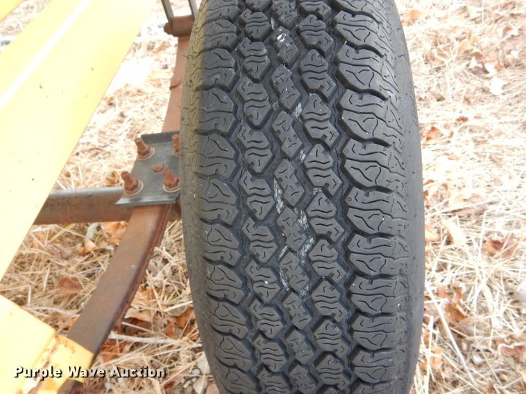 image for item FI9747 2003 Agri Drain Maxi Stringer reel trailer