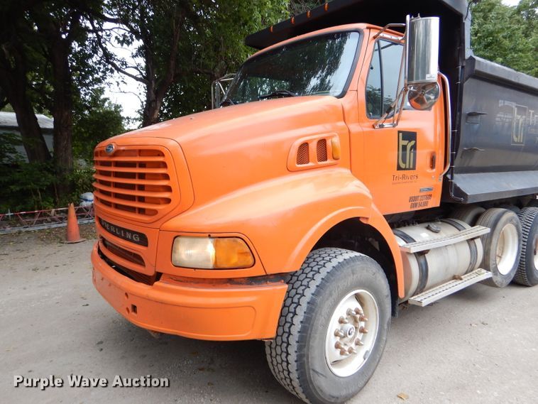 image for item FJ9805 2004 Sterling A-Line dump truck