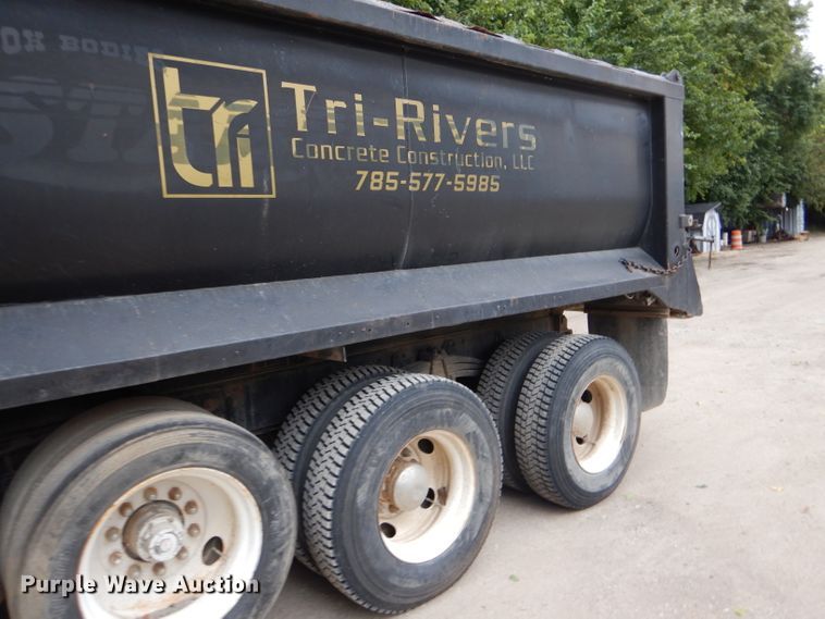 image for item FJ9805 2004 Sterling A-Line dump truck