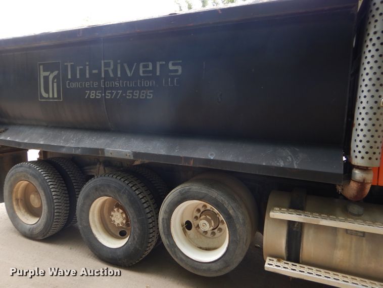 image for item FJ9805 2004 Sterling A-Line dump truck