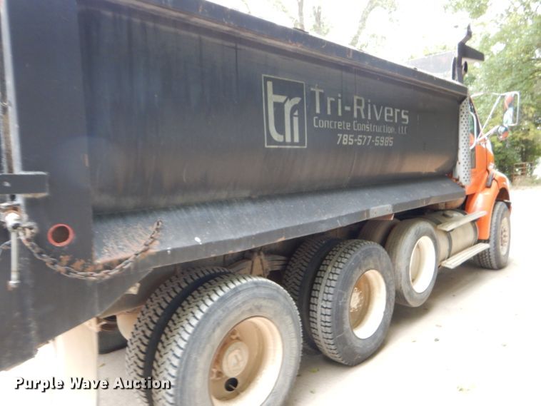 image for item FJ9805 2004 Sterling A-Line dump truck