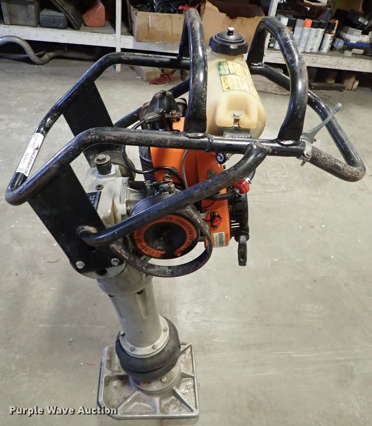 image for item FK9511 MBW R270 plate compactor