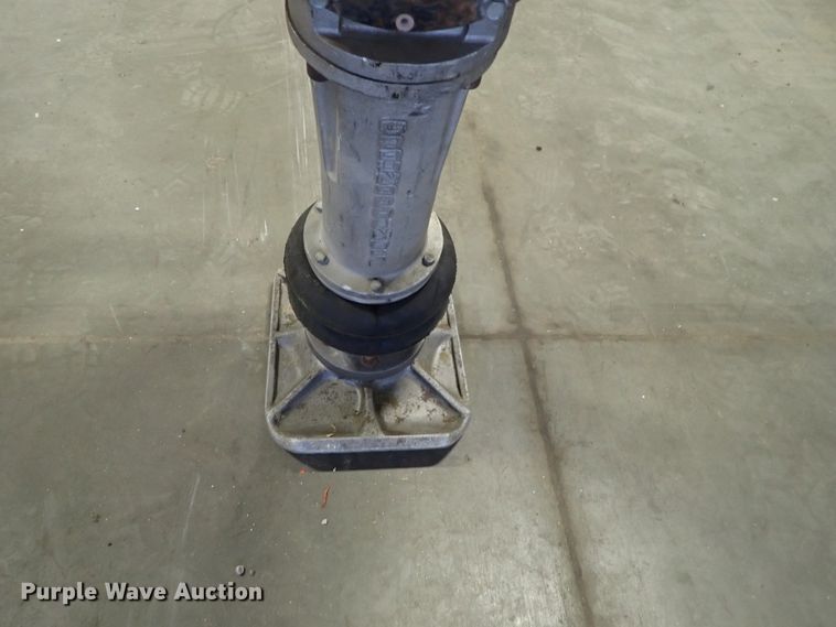 image for item FK9511 MBW R270 plate compactor