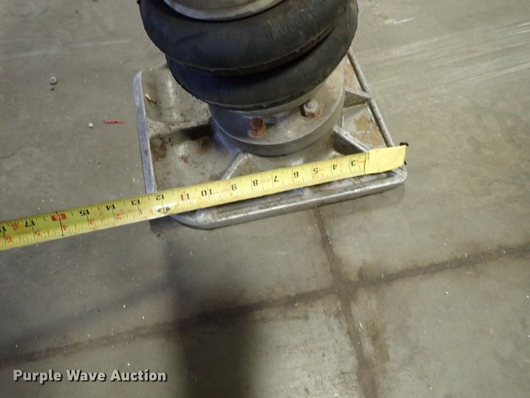 image for item FK9511 MBW R270 plate compactor