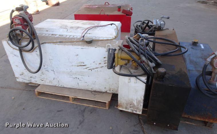 image for item GC9096 (5) fuel tanks