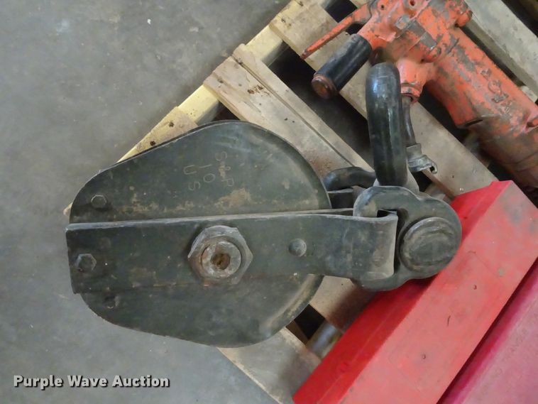 image for item GC9102 Tools