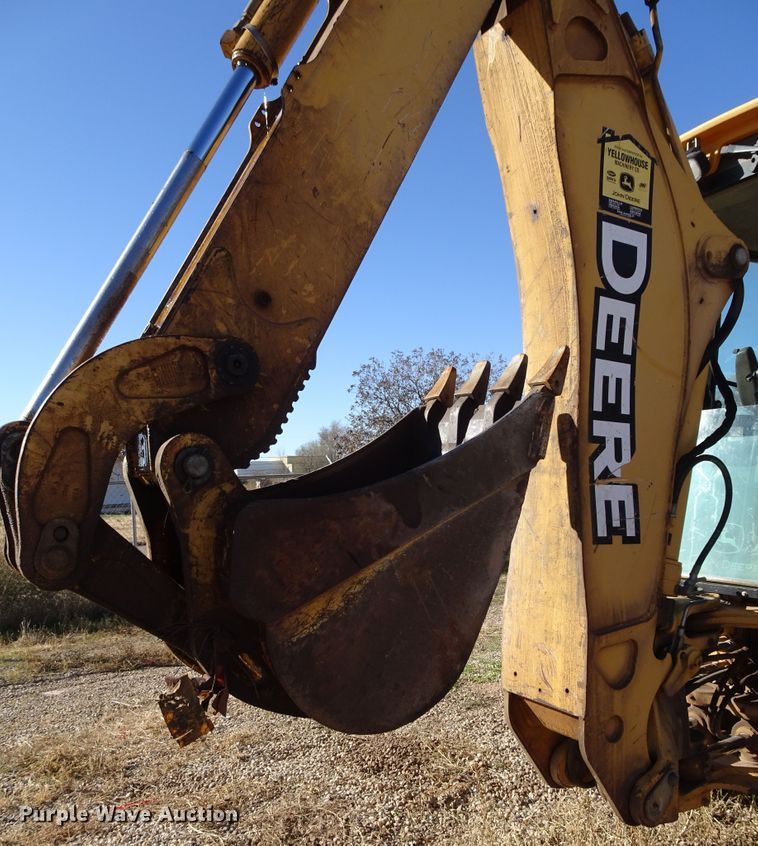 image for item GC9113 2006 John Deere 310G backhoe