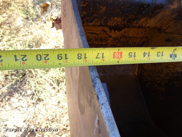 image for item GC9113 2006 John Deere 310G backhoe