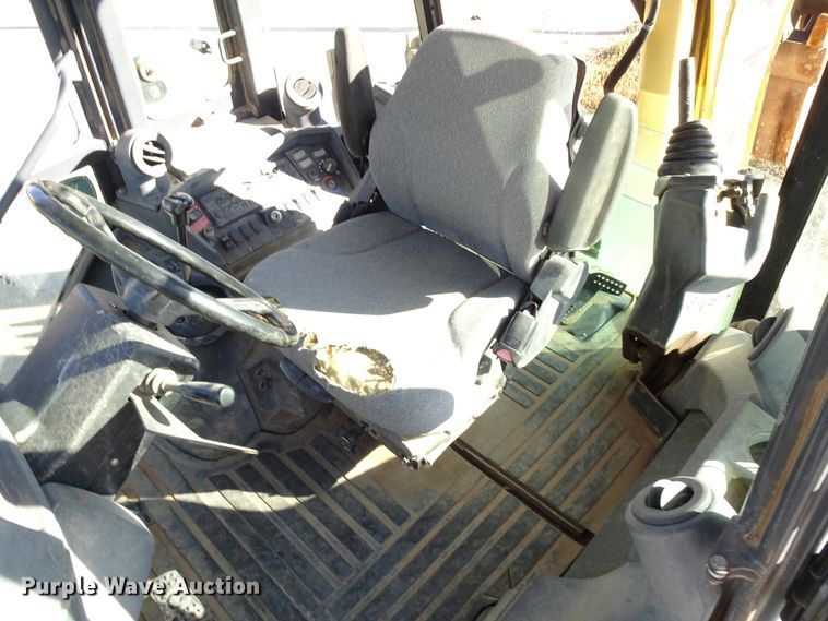 image for item GC9113 2006 John Deere 310G backhoe