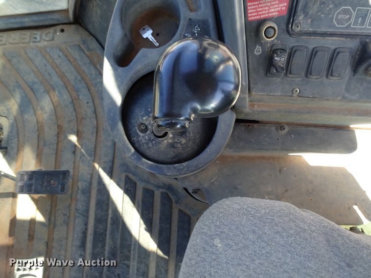 image for item GC9113 2006 John Deere 310G backhoe