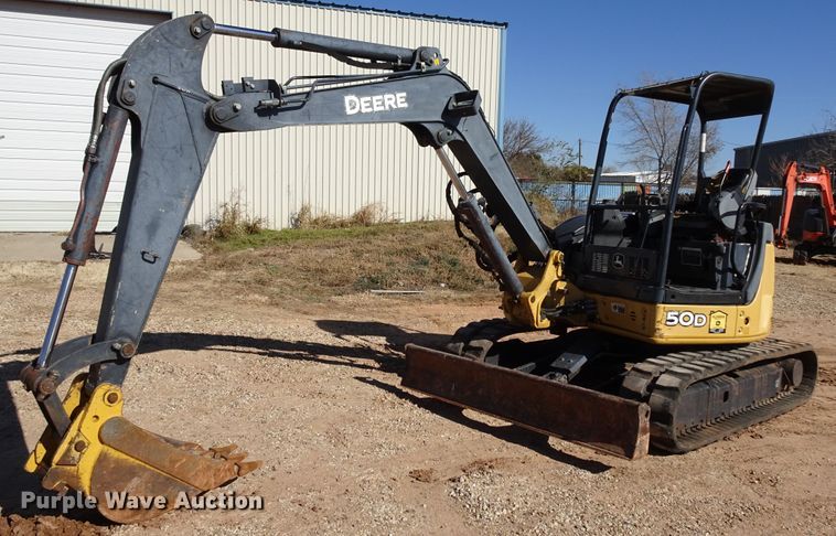 image for item GC9114 2010 John Deere 50D mini excavator