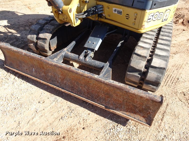 image for item GC9114 2010 John Deere 50D mini excavator