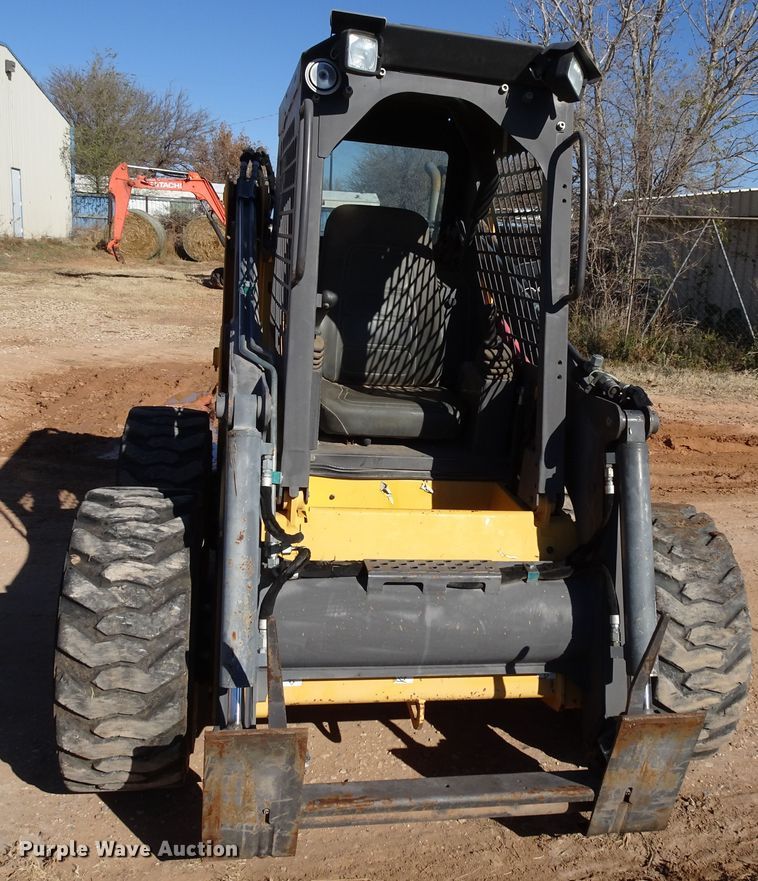 image for item GC9115 2011 Volvo MC90B skid steer