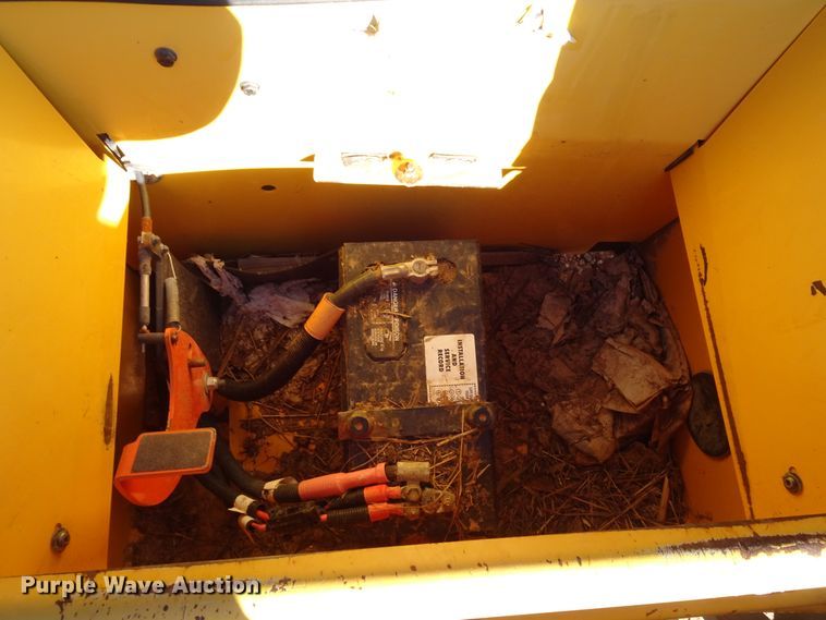 image for item GC9115 2011 Volvo MC90B skid steer