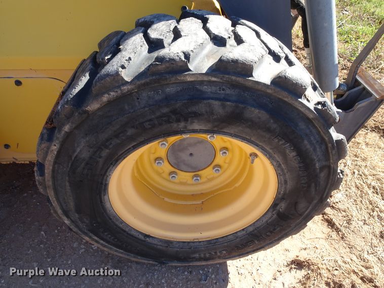 image for item GC9115 2011 Volvo MC90B skid steer