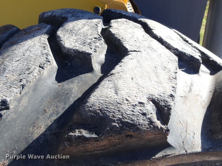 image for item GC9115 2011 Volvo MC90B skid steer