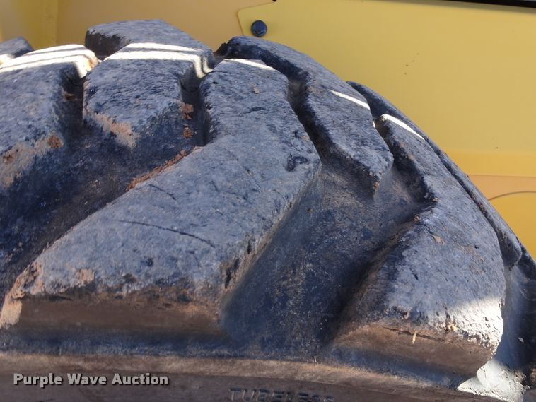 image for item GC9115 2011 Volvo MC90B skid steer