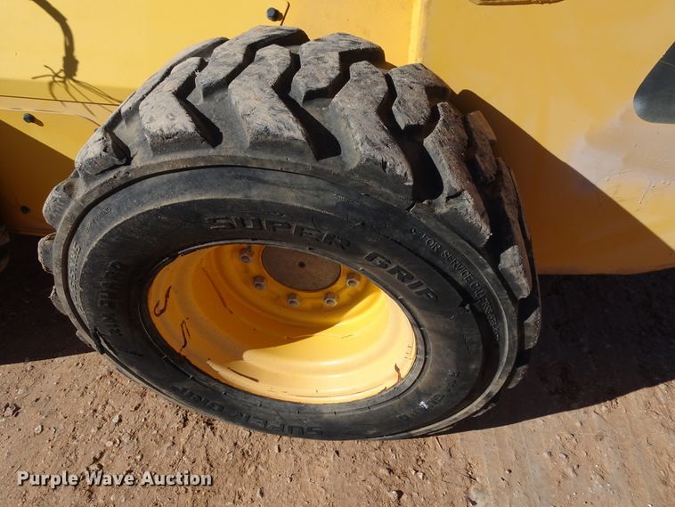 image for item GC9115 2011 Volvo MC90B skid steer