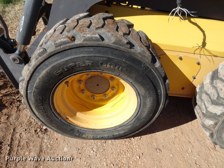 image for item GC9115 2011 Volvo MC90B skid steer