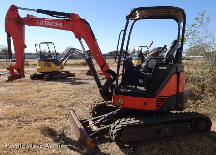 image for item GC9116 2010 Hitachi ZX35U-3 mini excavator