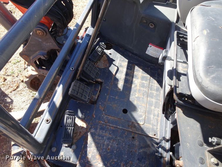 image for item GC9116 2010 Hitachi ZX35U-3 mini excavator