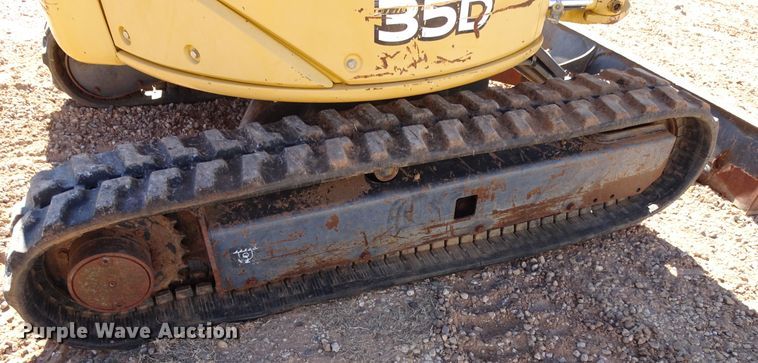 image for item GC9117 2008 John Deere 35D mini excavator