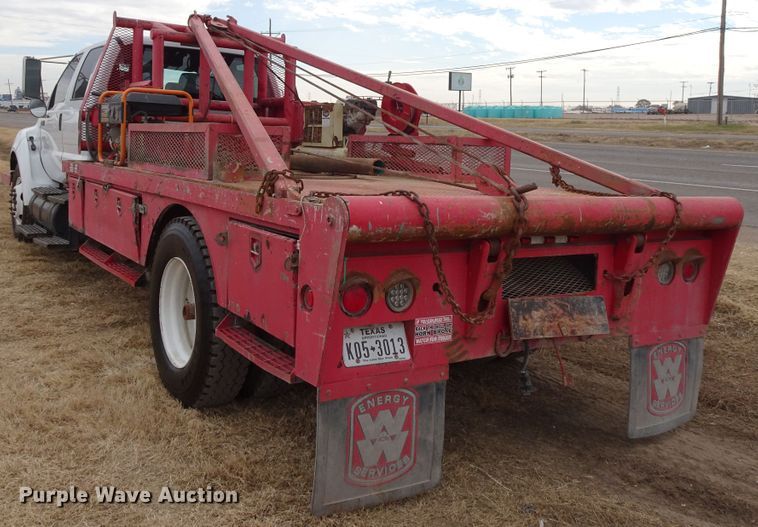 image for item GC9120 2015 Ford F650 Super Duty winch truck