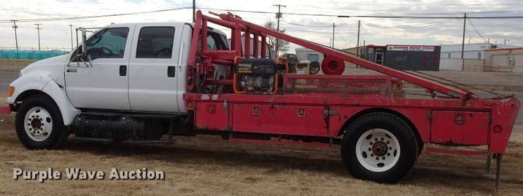 image for item GC9120 2015 Ford F650 Super Duty winch truck