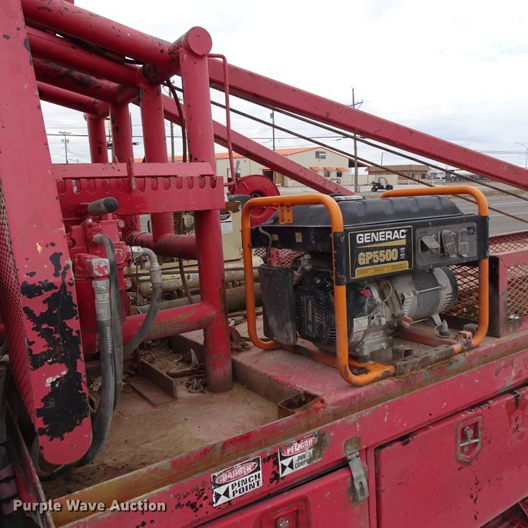 image for item GC9120 2015 Ford F650 Super Duty winch truck