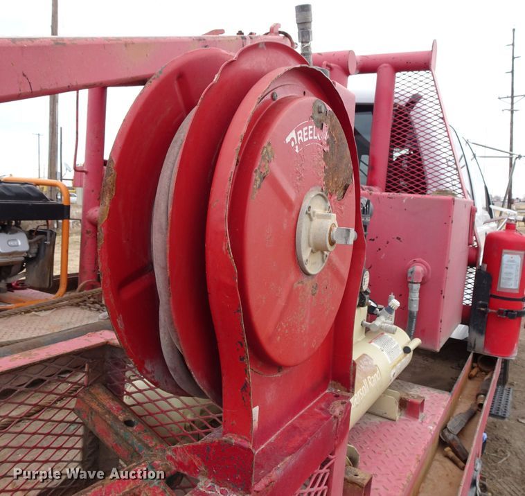 image for item GC9120 2015 Ford F650 Super Duty winch truck