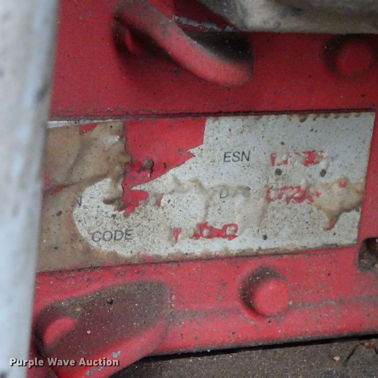 image for item GC9120 2015 Ford F650 Super Duty winch truck