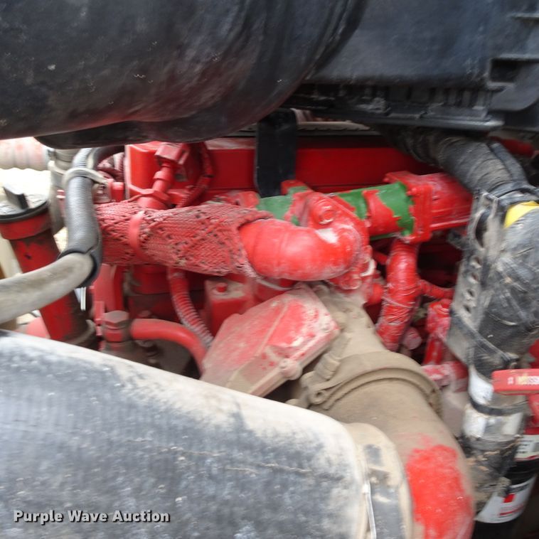 image for item GC9120 2015 Ford F650 Super Duty winch truck