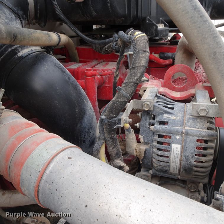 image for item GC9120 2015 Ford F650 Super Duty winch truck