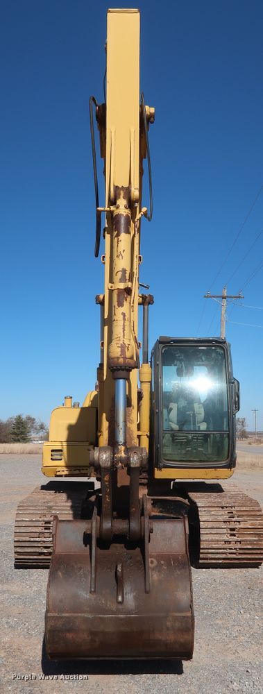 image for item GD9869 2005 John Deere 120C excavator
