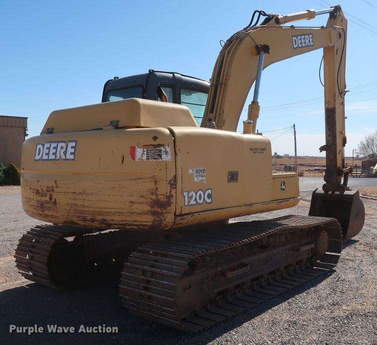 image for item GD9869 2005 John Deere 120C excavator