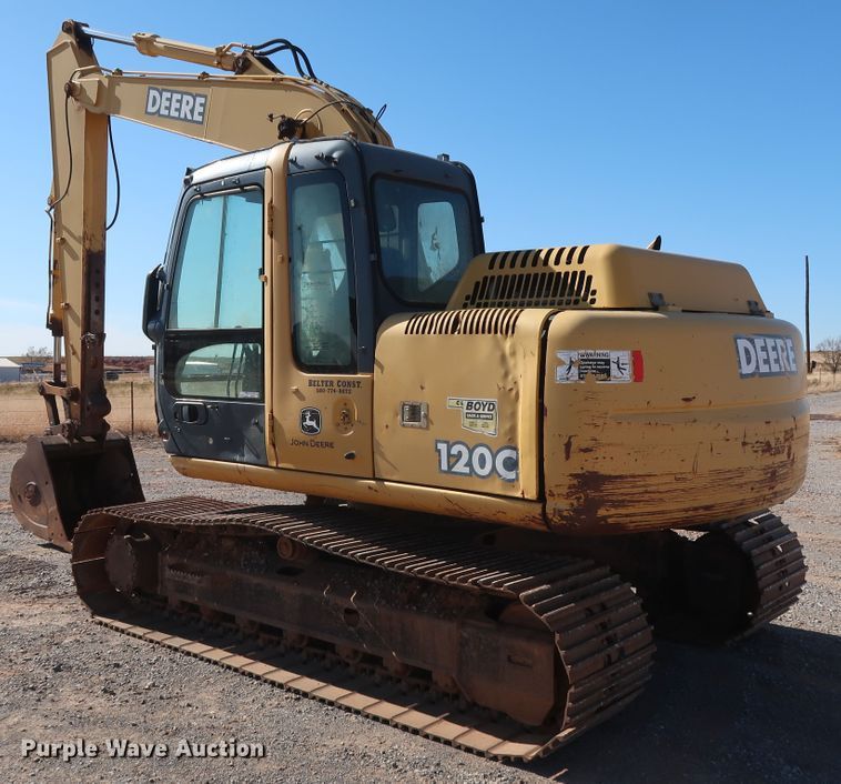 image for item GD9869 2005 John Deere 120C excavator