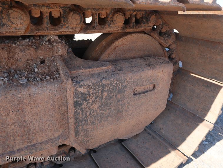 image for item GD9869 2005 John Deere 120C excavator