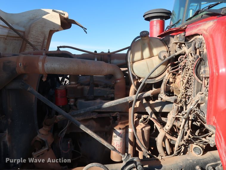 image for item GD9870 1994 Mack RD688S tank truck