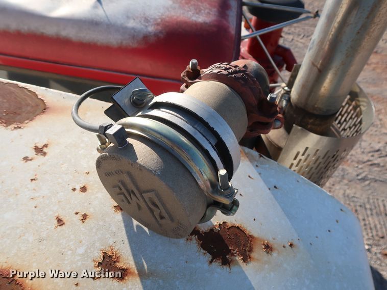 image for item GD9870 1994 Mack RD688S tank truck