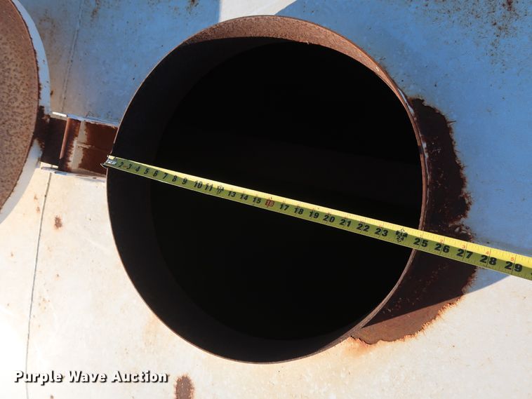 image for item GD9870 1994 Mack RD688S tank truck