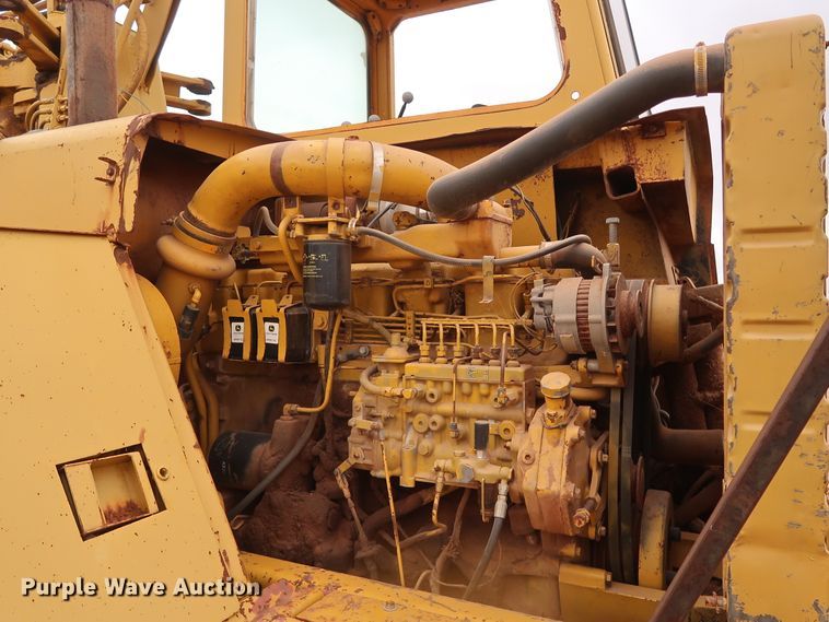 image for item GD9871 1976 John Deere 762 elevating scraper