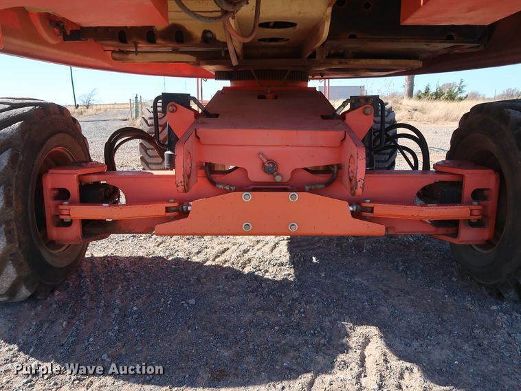 image for item GD9872 2002 JLG 400S boom lift